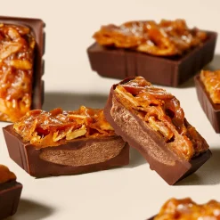 Milk Chocolate|Caramel Chocolate<Hotel Chocolat Florentine Isabelle Selector