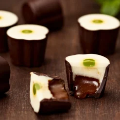 Mint Chocolate|Chocolate Selectors<Hotel Chocolat Mint Chocolate Royale Selector